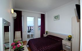 Lara Diamond Hotel